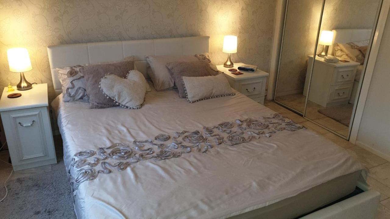 Ceylon Homestay 글라스고 외부 사진